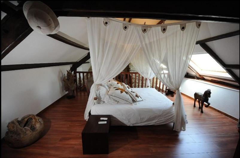 Le Domaine De Saint-Thomin Bed & Breakfast Nostang ห้อง รูปภาพ